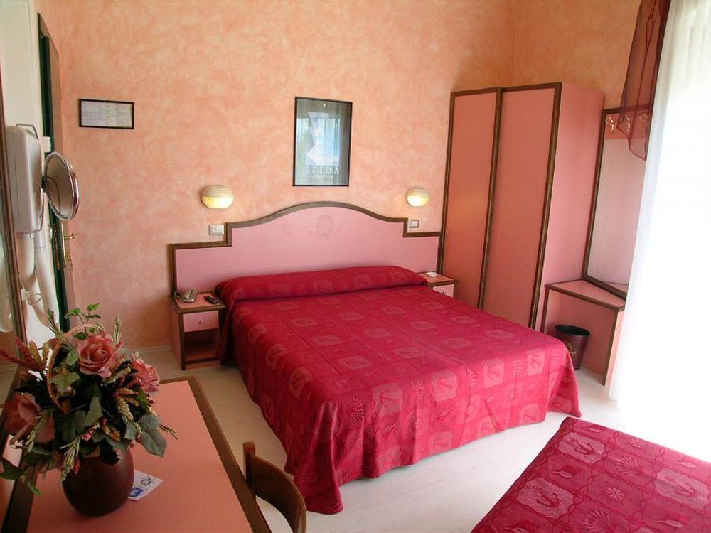Hotel Dei Platani Rimini Exteriör bild